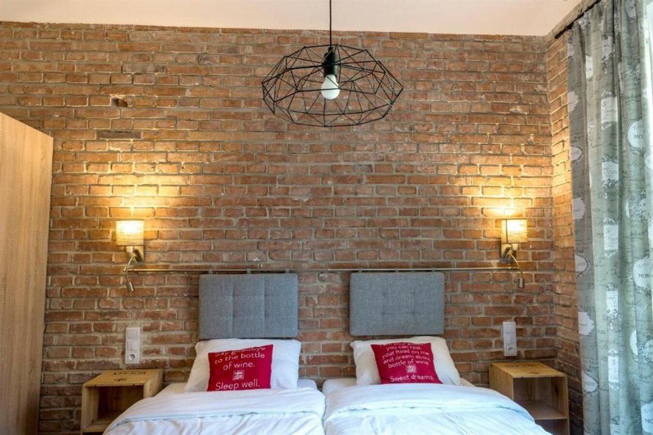 Wine Apartment