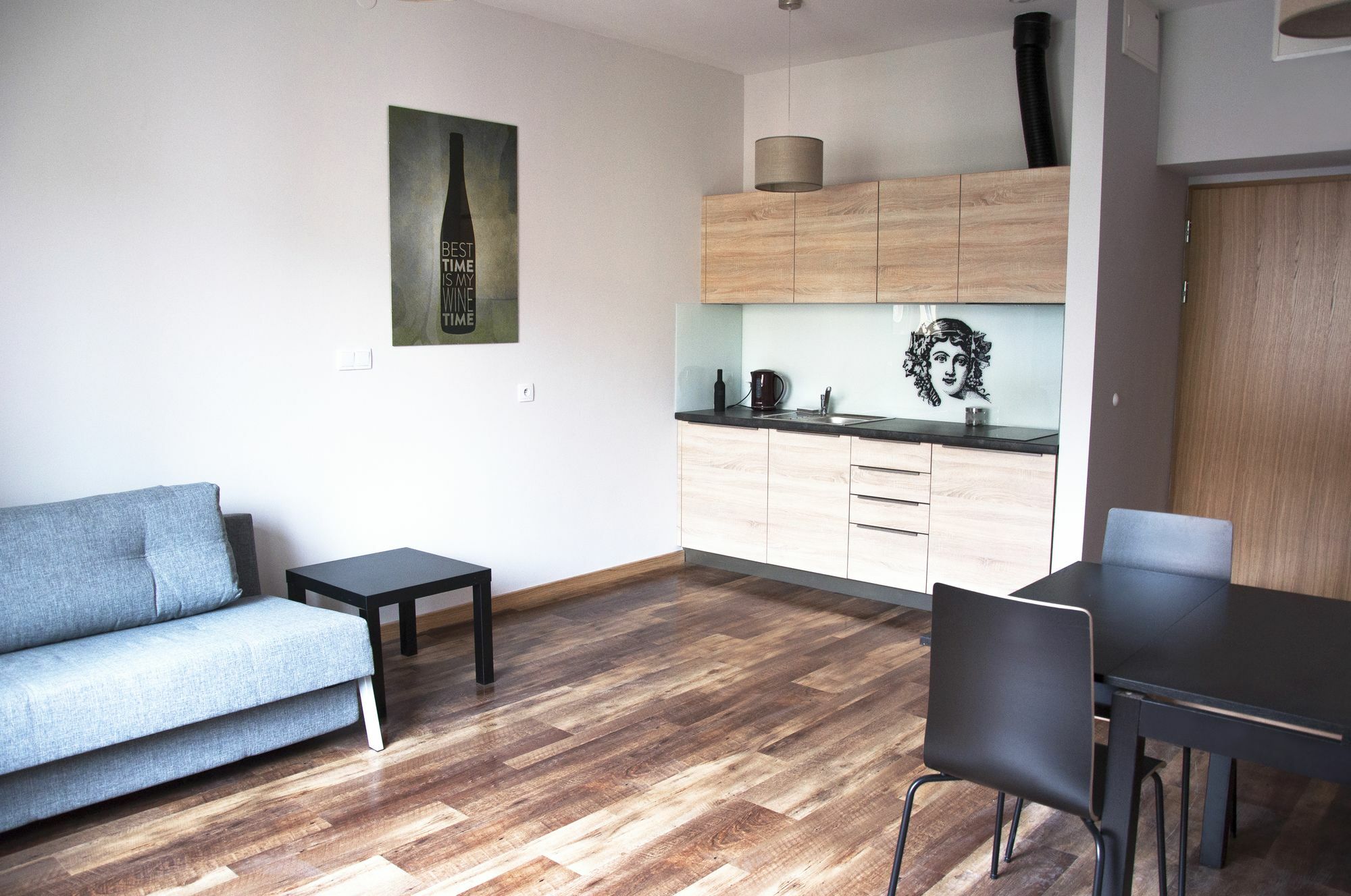 Wine Apartment *